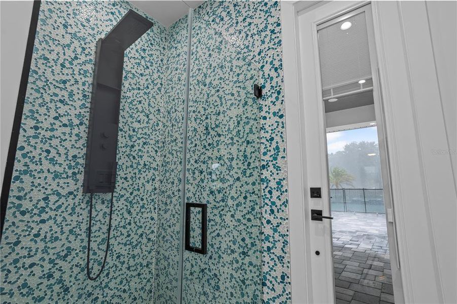 Close-up of interior finishes inside a home in , Eustis (Image 24).