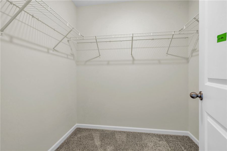 Image 21 of a home in Brownstone Park.