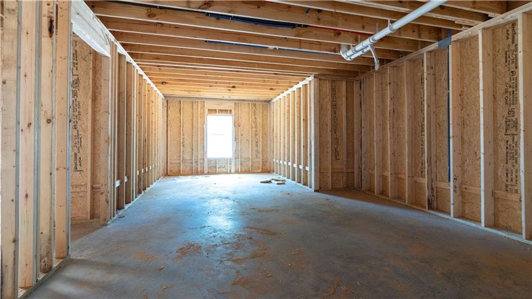 Spacious, unfurnished interior of a new home in , Carrollton (Image 30).