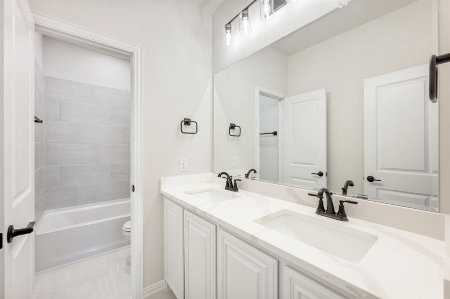 Furnished interior view inside a new home in West Crossing, Anna (Image 11).