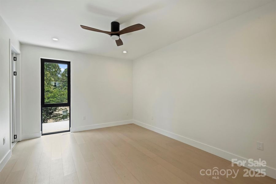 Spacious, unfurnished interior of a new home in , Charlotte (Image 19).