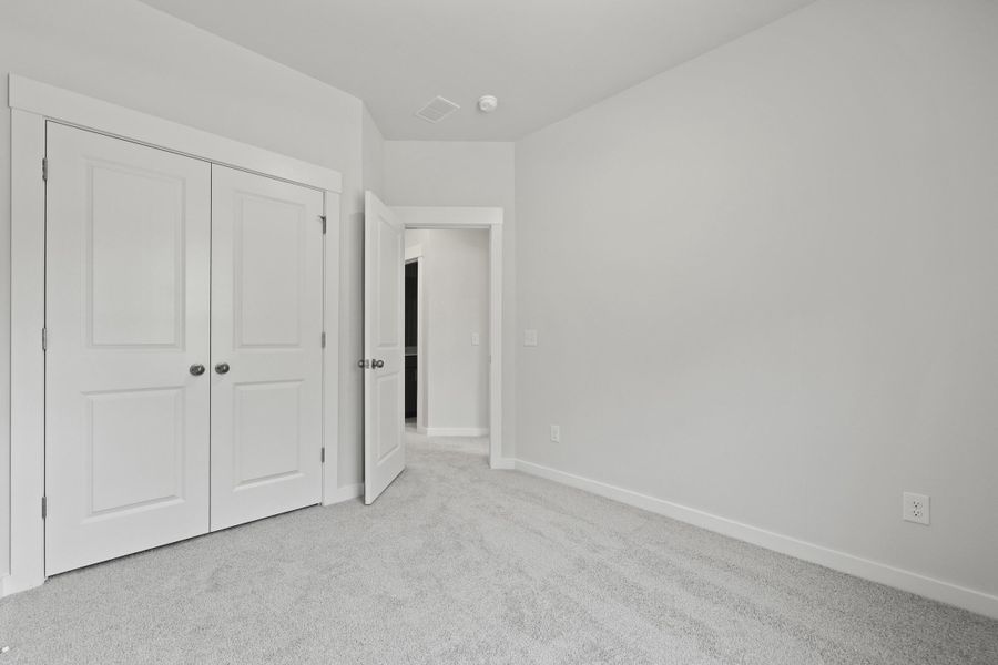 Spacious, unfurnished interior of a new home in Nexton, Summerville (Image 32).