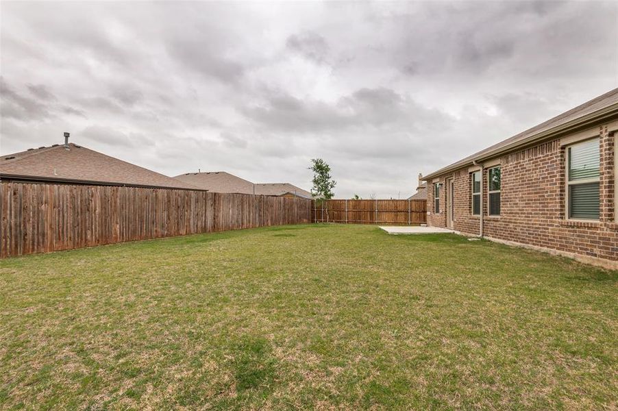 Exterior details and patio area of a home in , Fort Worth (Image 3).