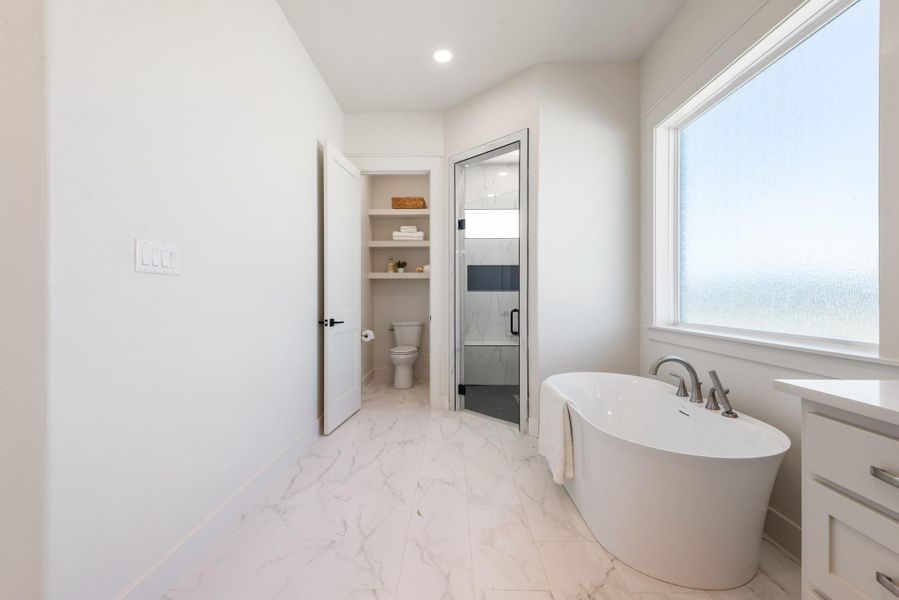 Furnished interior view inside a new home in , Bryan (Image 31).