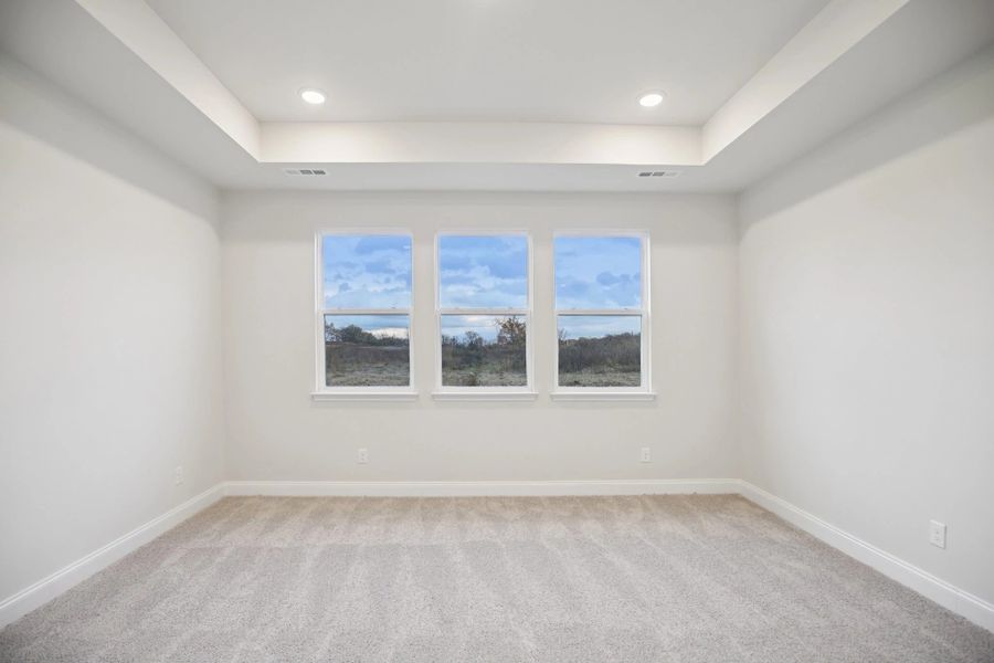 Spacious, unfurnished interior of a new home in Willow Landing, Mount Juliet (Image 36).