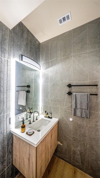 Furnished interior view inside a new home in , Houston (Image 11).