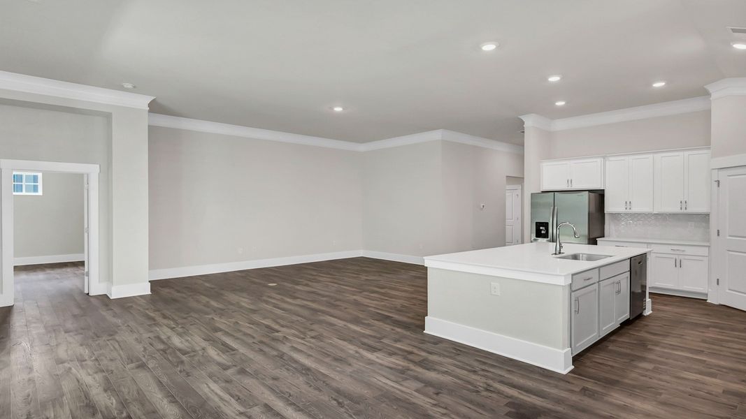 Spacious, unfurnished interior of a new home in Shell Pointe, Gilbert (Image 14). Spacious, unfurnished interior of a new home in Shell Pointe, Gilbert (Image 14).