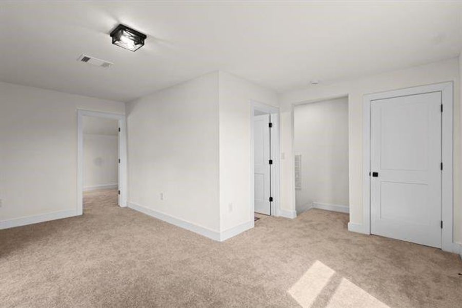 Spacious, unfurnished interior of a new home in , Orange (Image 33). Spacious, unfurnished interior of a new home in , Orange (Image 33).