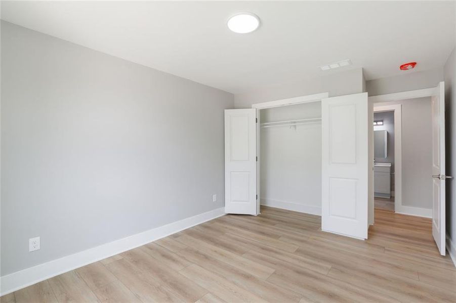 Spacious, unfurnished interior of a new home in , Lithonia (Image 38). Spacious, unfurnished interior of a new home in , Lithonia (Image 38).
