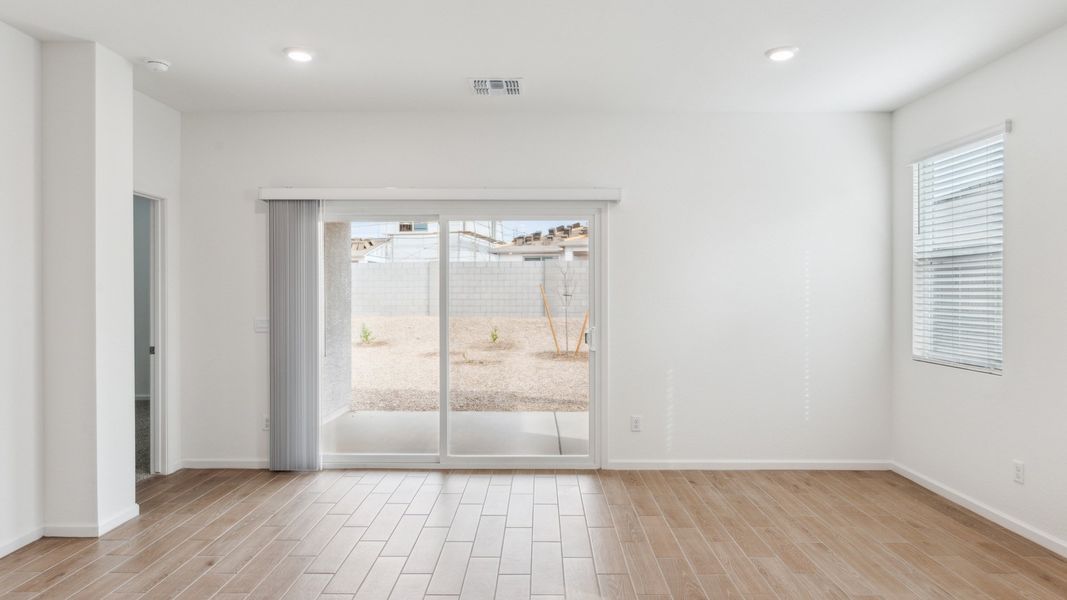 Spacious, unfurnished interior of a new home in Copper Falls, Buckeye (Image 14). Spacious, unfurnished interior of a new home in Copper Falls, Buckeye (Image 14).
