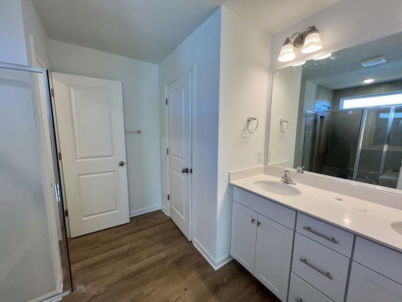 Furnished interior view inside a new home in Bellevue, Greenville (Image 9).