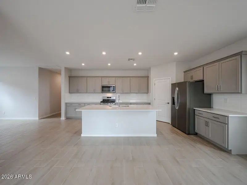 10_Rancho-Vista_New-Homes-for-Sale_Surpr