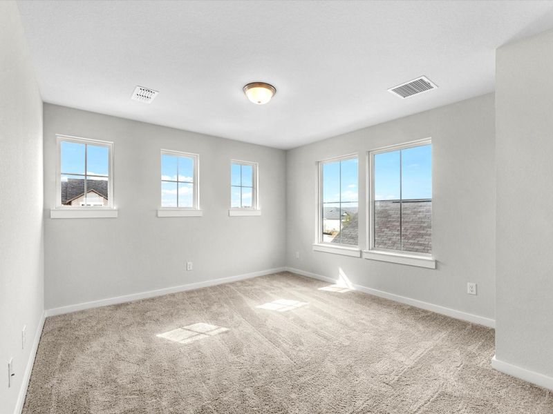 Spacious, unfurnished interior of a new home in Mason Woods, Cypress (Image 16).