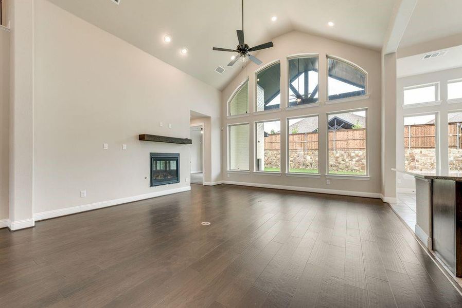 Spacious, unfurnished interior of a new home in Monterra, Fate (Image 23). Spacious, unfurnished interior of a new home in Monterra, Fate (Image 23).