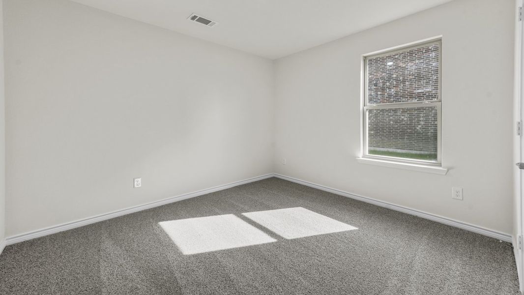 Spacious, unfurnished interior of a new home in Trailstone, Caddo Mills (Image 13).