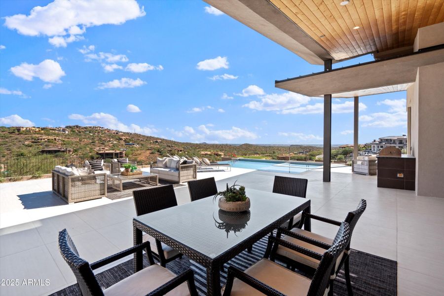 52-Covered Patio 52-Covered Patio