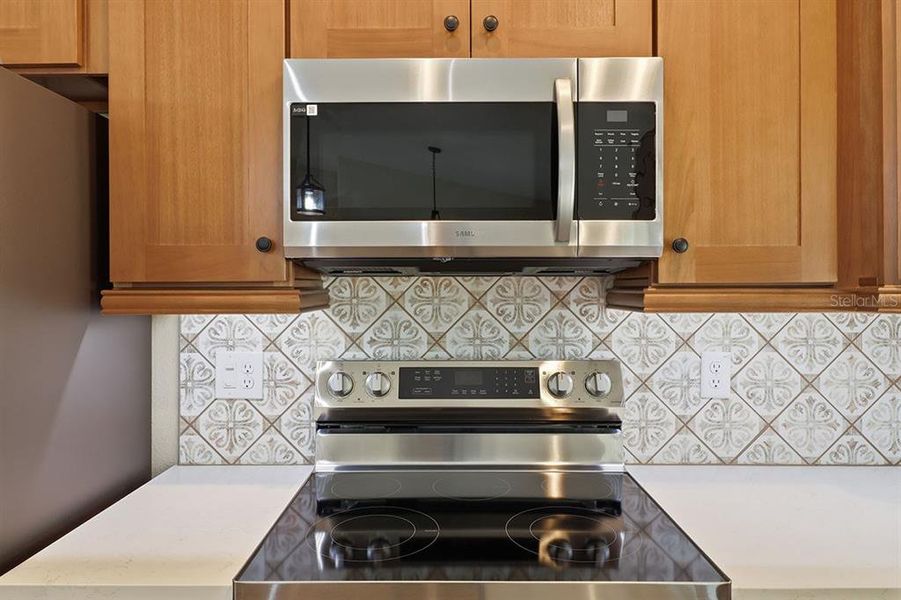 Close-up of interior finishes inside a home in , Citrus Springs (Image 12).