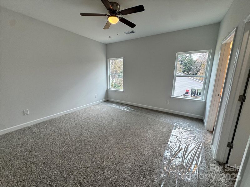 Image 20 of a home in .