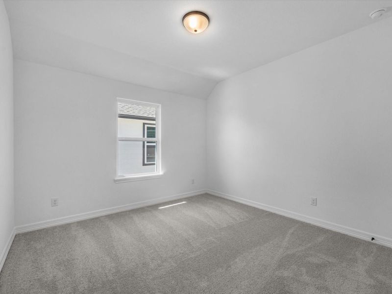 Spacious, unfurnished interior of a new home in Wildrye, Waller (Image 5).