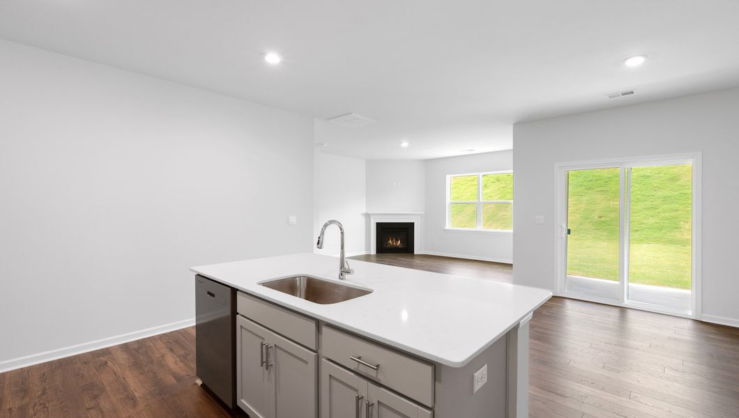 Furnished interior view inside a new home in Sage Grove, Lyman (Image 10).