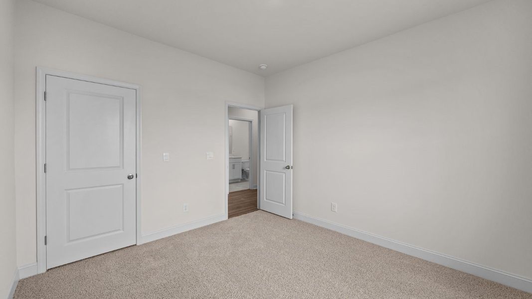 Representative unfurnished interior of a home built from the Booth by D.R. Horton in Villa Grande, Winterville (Image 36). Representative unfurnished interior of a home built from the Booth by D.R. Horton in Villa Grande, Winterville (Image 36).