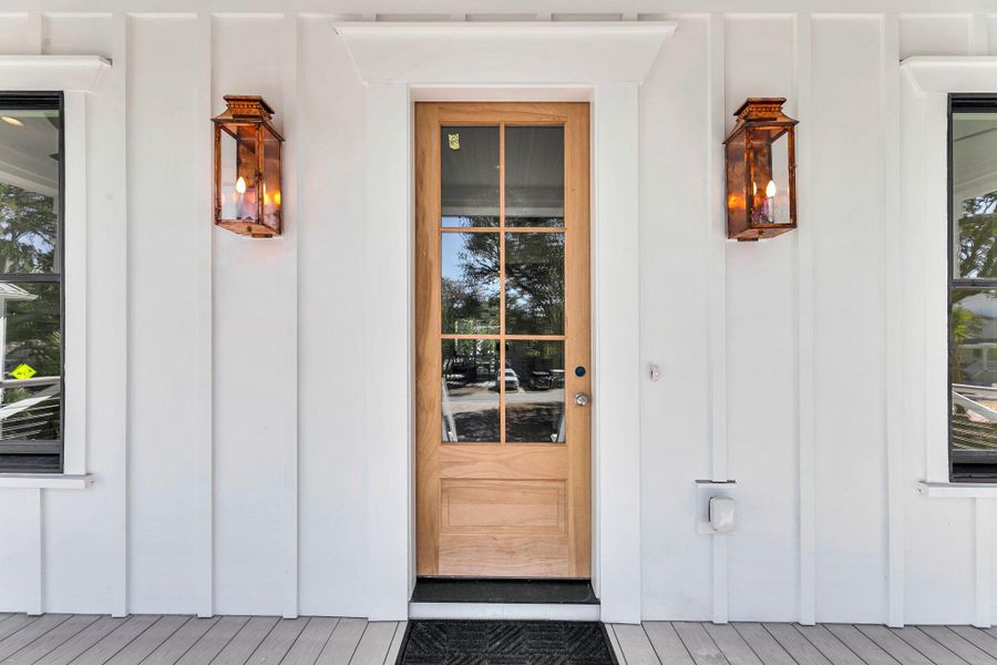 Exterior details and patio area of a home in , Isle Of Palms (Image 4).