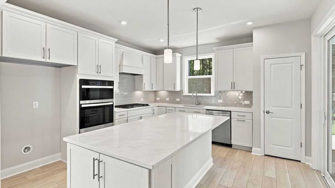 Furnished interior view inside a new home in Sun City Hilton Head, Bluffton (Image 13).