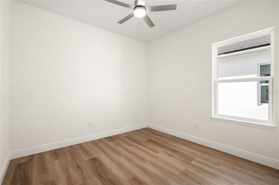 Spacious, unfurnished interior of a new home in , Osteen (Image 37).