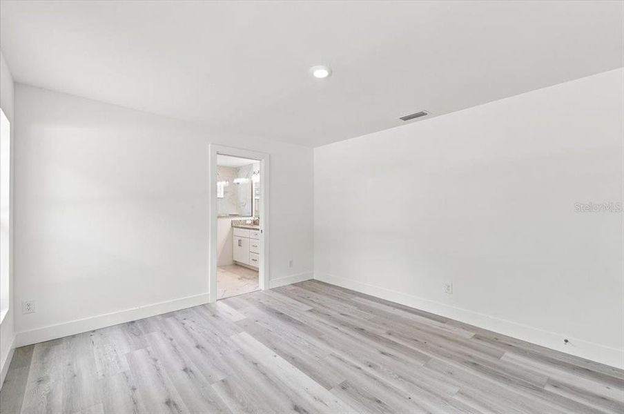 Spacious, unfurnished interior of a new home in , Fort Meade (Image 16). Spacious, unfurnished interior of a new home in , Fort Meade (Image 16).