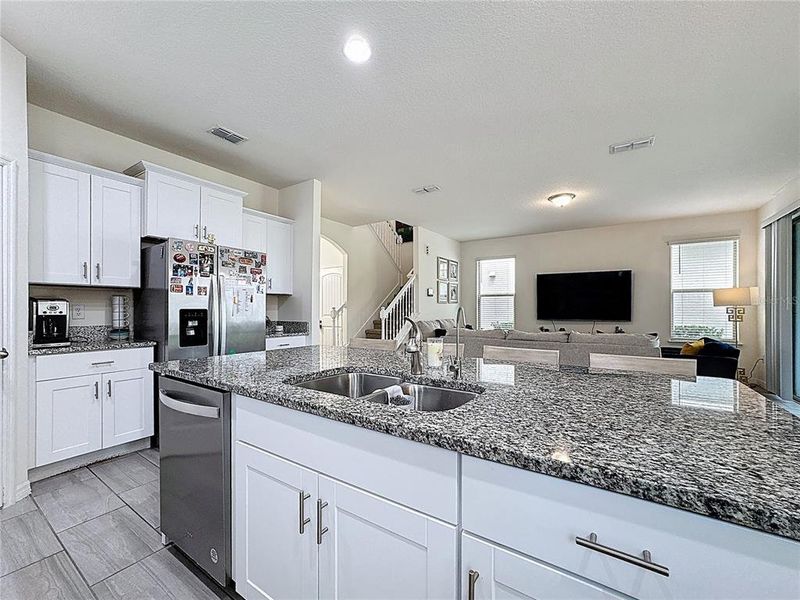 Furnished interior view inside a new home in , Winter Garden (Image 48).
