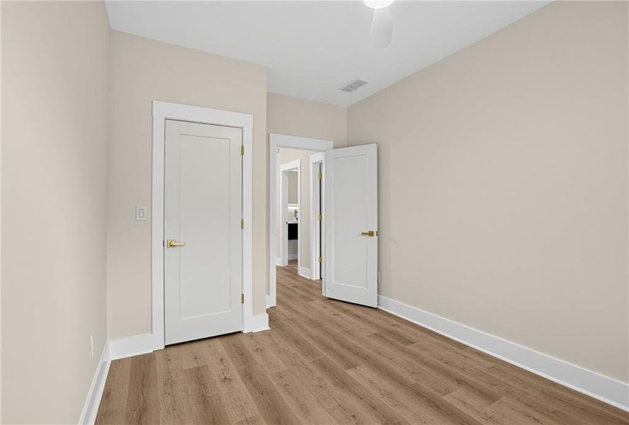 Spacious, unfurnished interior of a new home in , Atlanta (Image 35).