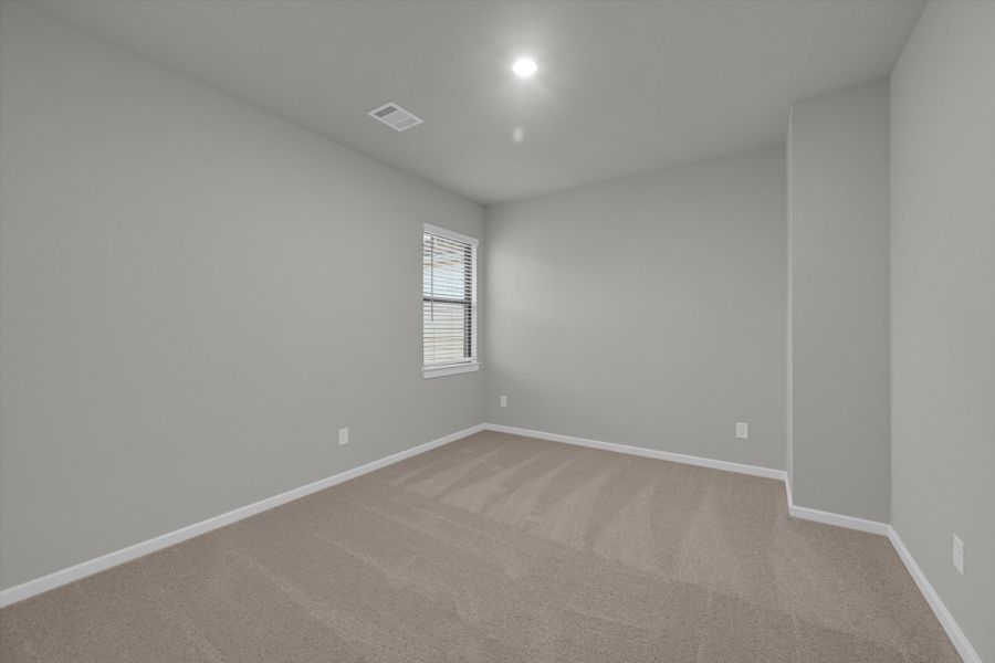 Spacious, unfurnished interior of a new home in Summer Place  35', Montgomery (Image 45).