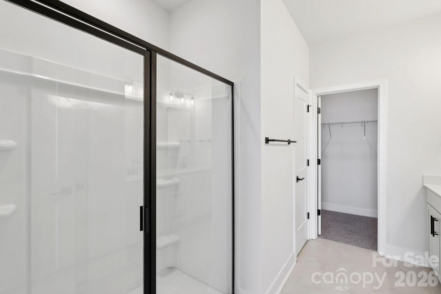 Image 45 of a home in Oak Grove Hill. Image 45 of a home in Oak Grove Hill.