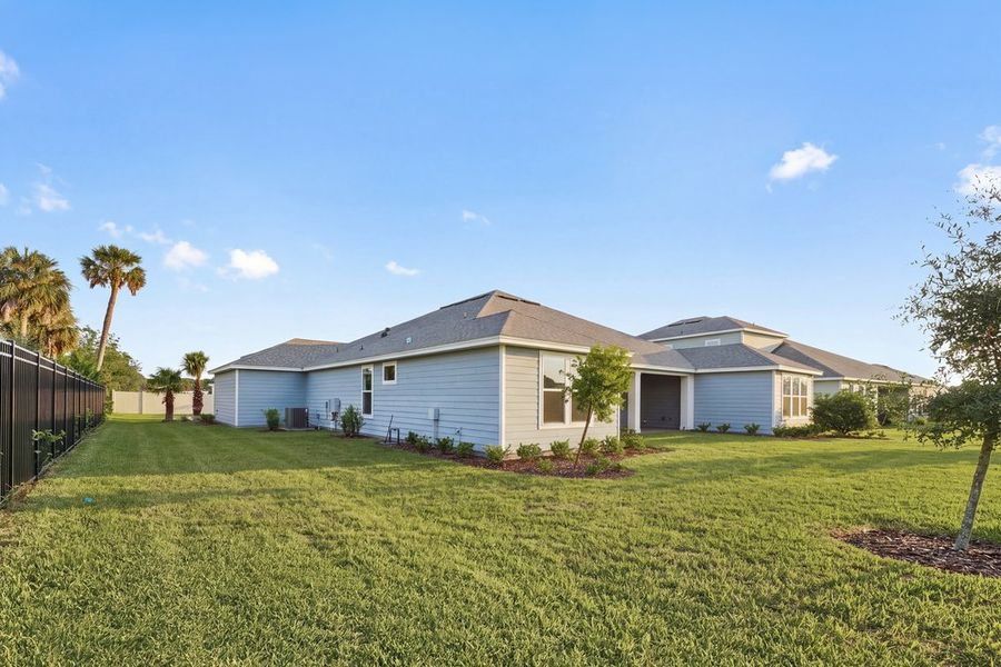 Exterior details and patio area of a home in Headwaters at Lofton Creek, Yulee (Image 23).