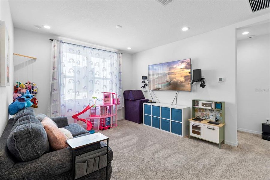 Furnished interior view inside a new home in Isles at Bayview, Parrish (Image 47).