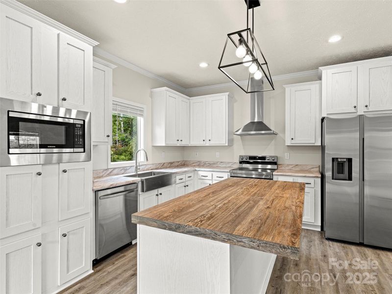 Furnished interior view inside a new home in , Hendersonville (Image 6).