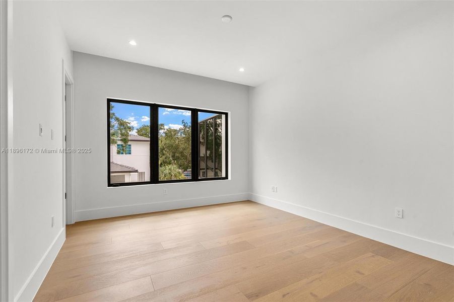 Spacious, unfurnished interior of a new home in , Palmetto Bay (Image 22). Spacious, unfurnished interior of a new home in , Palmetto Bay (Image 22).
