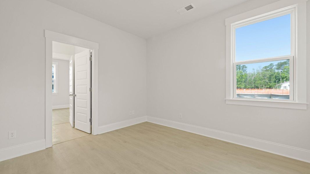 Spacious, unfurnished interior of a new home in Berkeley Bay, Ridgeville (Image 22). Spacious, unfurnished interior of a new home in Berkeley Bay, Ridgeville (Image 22).
