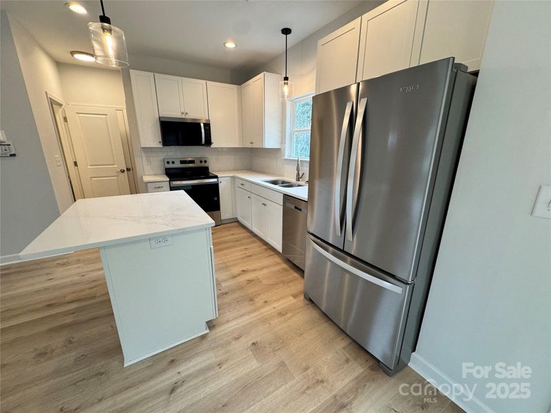 Furnished interior view inside a new home in , Gastonia (Image 5).