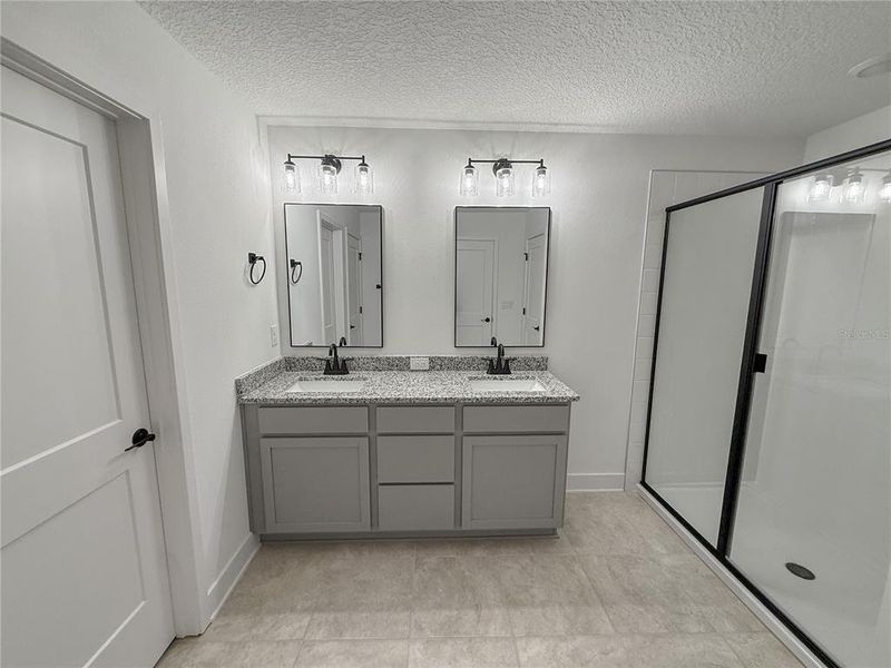 Furnished interior view inside a new home in Arbor Park, Leesburg (Image 7).