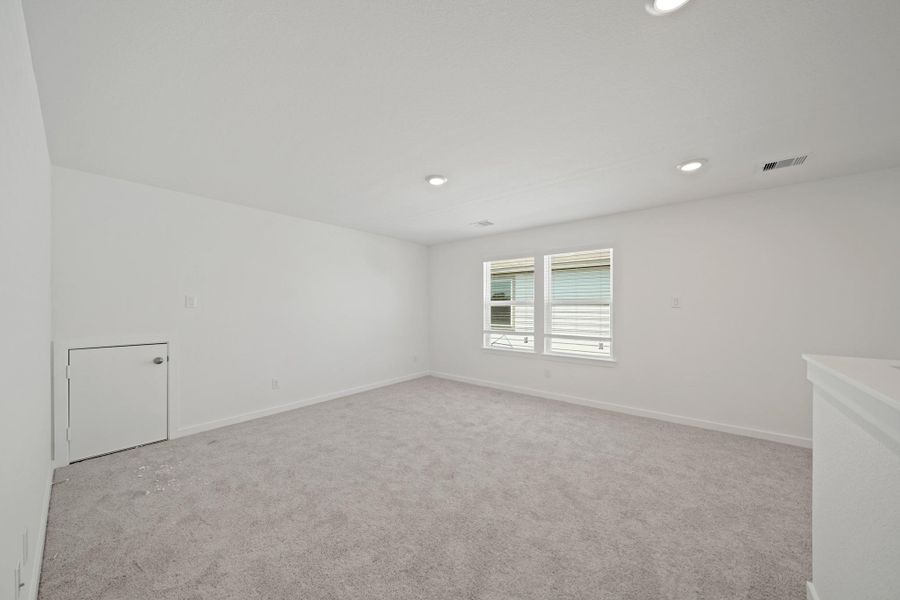 Spacious, unfurnished interior of a new home in Laurel Farms, Brookshire (Image 16). Spacious, unfurnished interior of a new home in Laurel Farms, Brookshire (Image 16).