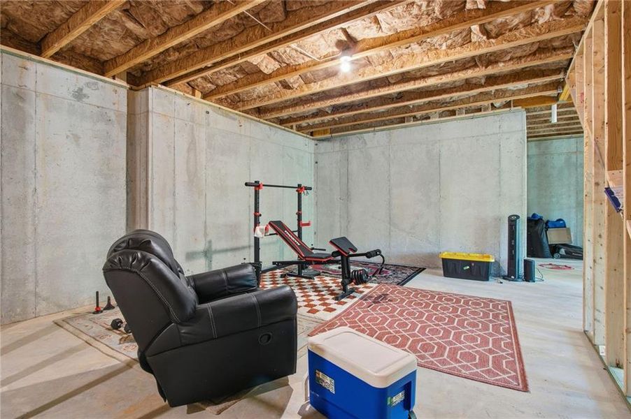 Image 81 of a home in .