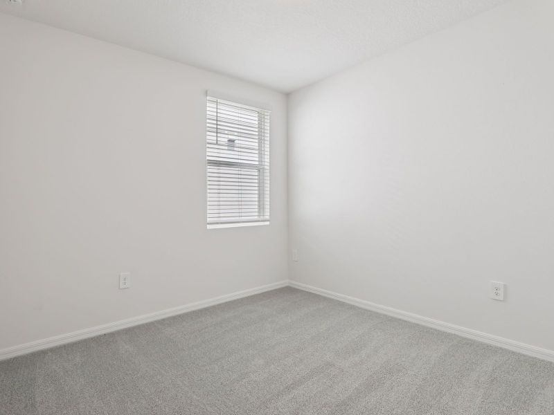 Spacious, unfurnished interior of a new home in Springs at Lake Alfred - Classic Series, Lake Alfred (Image 9).