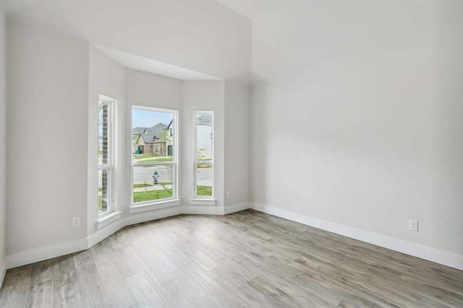 Spacious, unfurnished interior of a new home in , Celina (Image 18).