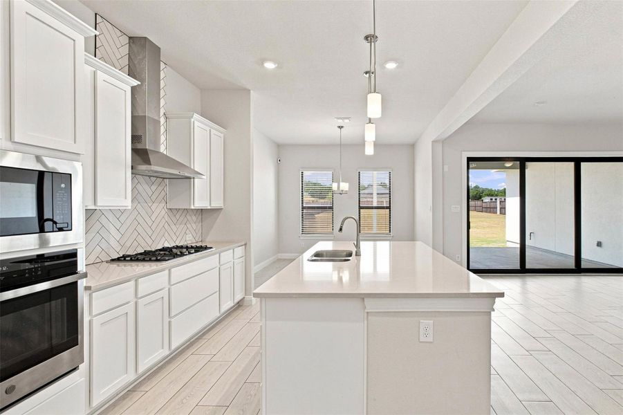 Furnished interior view inside a new home in Northfork, Liberty Hill (Image 10).