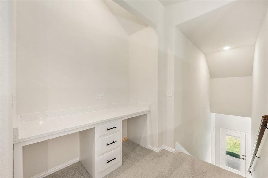 Image 29 of a home in Woodstone. Image 29 of a home in Woodstone.