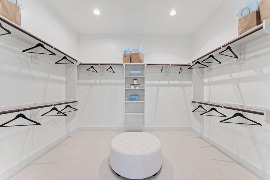 Enormous closet Enormous closet