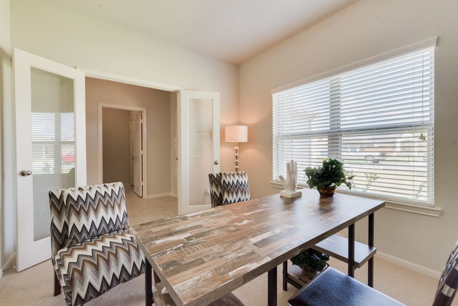 Representative furnished interior of a home built from the Floor Plan 1754 by Colina Homes in Grand Magnolia, Magnolia (Image 13). Representative furnished interior of a home built from the Floor Plan 1754 by Colina Homes in Grand Magnolia, Magnolia (Image 13).