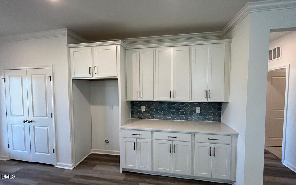 Declan_2431_Kitchen_Pantry_Wendell_Falls Declan_2431_Kitchen_Pantry_Wendell_Falls