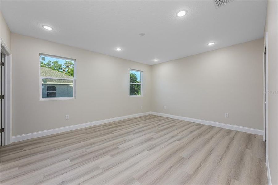 Image 26 of a home in .